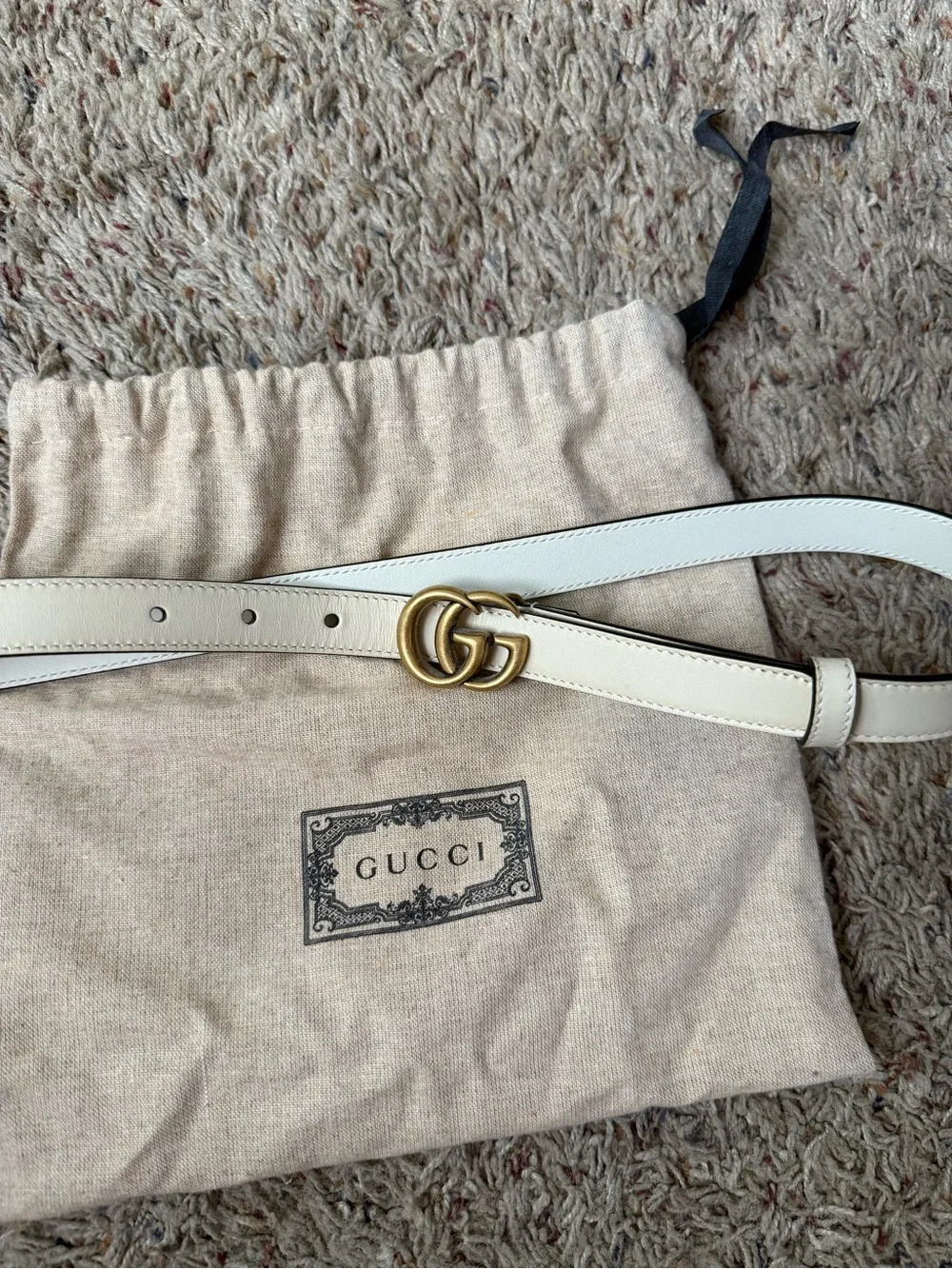 Gucci White Leather Double G Buckle Belt with Antique Gold Hardware